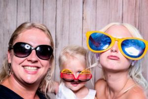 fotobox, mieten, nürnberg, erlangen, fürth, feucht, zirndorf, forchheim, vermieten, hochzeit, geburtstag, party, feier, photobooth, photo booth, sofortdruck, drucker, leihen, fotokiste