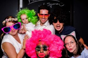 fotobox, mieten, nürnberg, erlangen, fürth, feucht, zirndorf, forchheim, vermieten, hochzeit, geburtstag, party, feier, photobooth, photo booth, sofortdruck, drucker, leihen, fotokiste