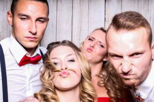 fotobox, mieten, nürnberg, erlangen, fürth, feucht, zirndorf, forchheim, vermieten, hochzeit, geburtstag, party, feier, photobooth, photo booth, sofortdruck, drucker, leihen, fotokiste