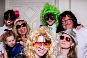 fotobox, mieten, nürnberg, erlangen, fürth, feucht, zirndorf, forchheim, vermieten, hochzeit, geburtstag, party, feier, photobooth, photo booth, sofortdruck, drucker, leihen, fotokiste